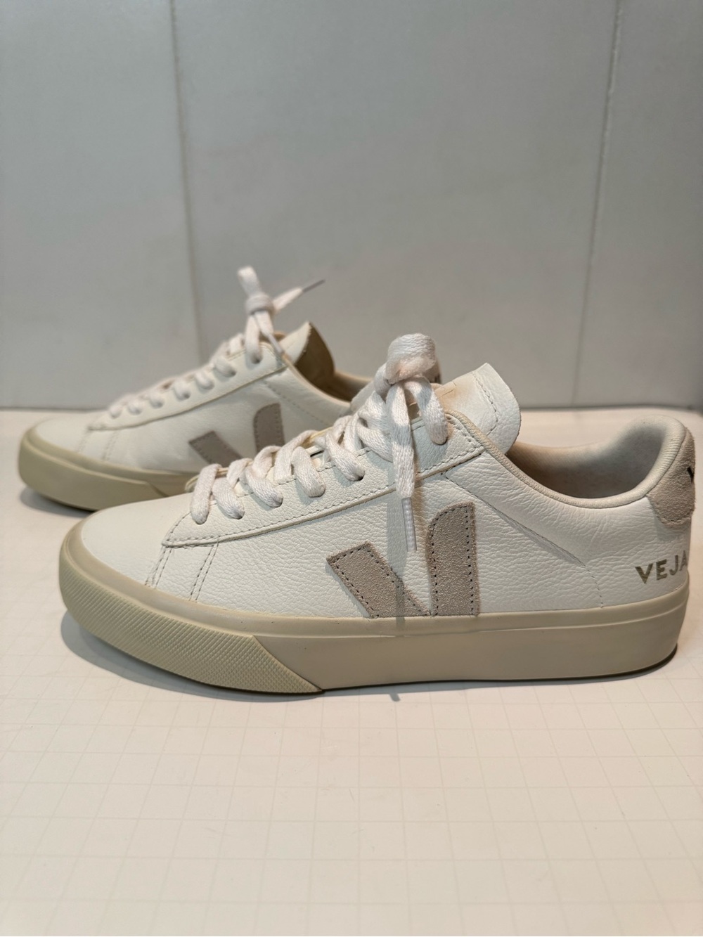 Veja Campo Leather Sneakers in Extra White Natural Suede Size 6/ EU 37